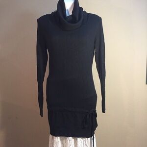 Made in Italy Julio black tunic sweater cowl neck Size M
